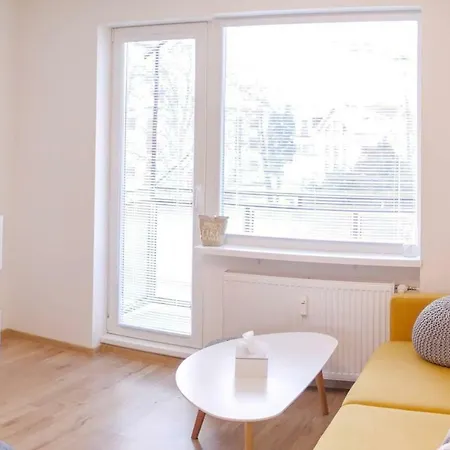 2 Bedroom Flat In The Heart Of