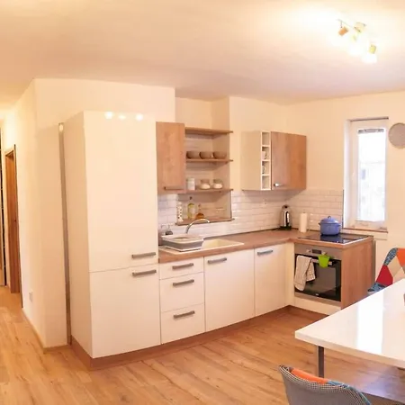 2 Bedroom Flat In The Heart Of Liptovský Mikuláš