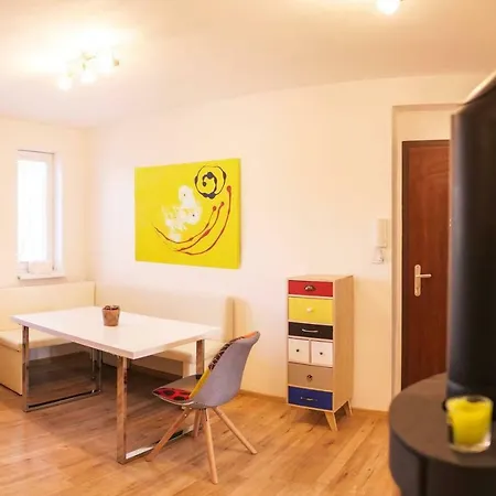 شقة 2 Bedroom Flat In The Heart Of